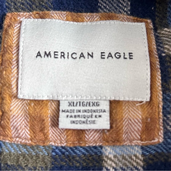 American Eagle Women’s Cropped Pathchwork Plaid Button-Down Shirt Size XL - Picture 5 of 11